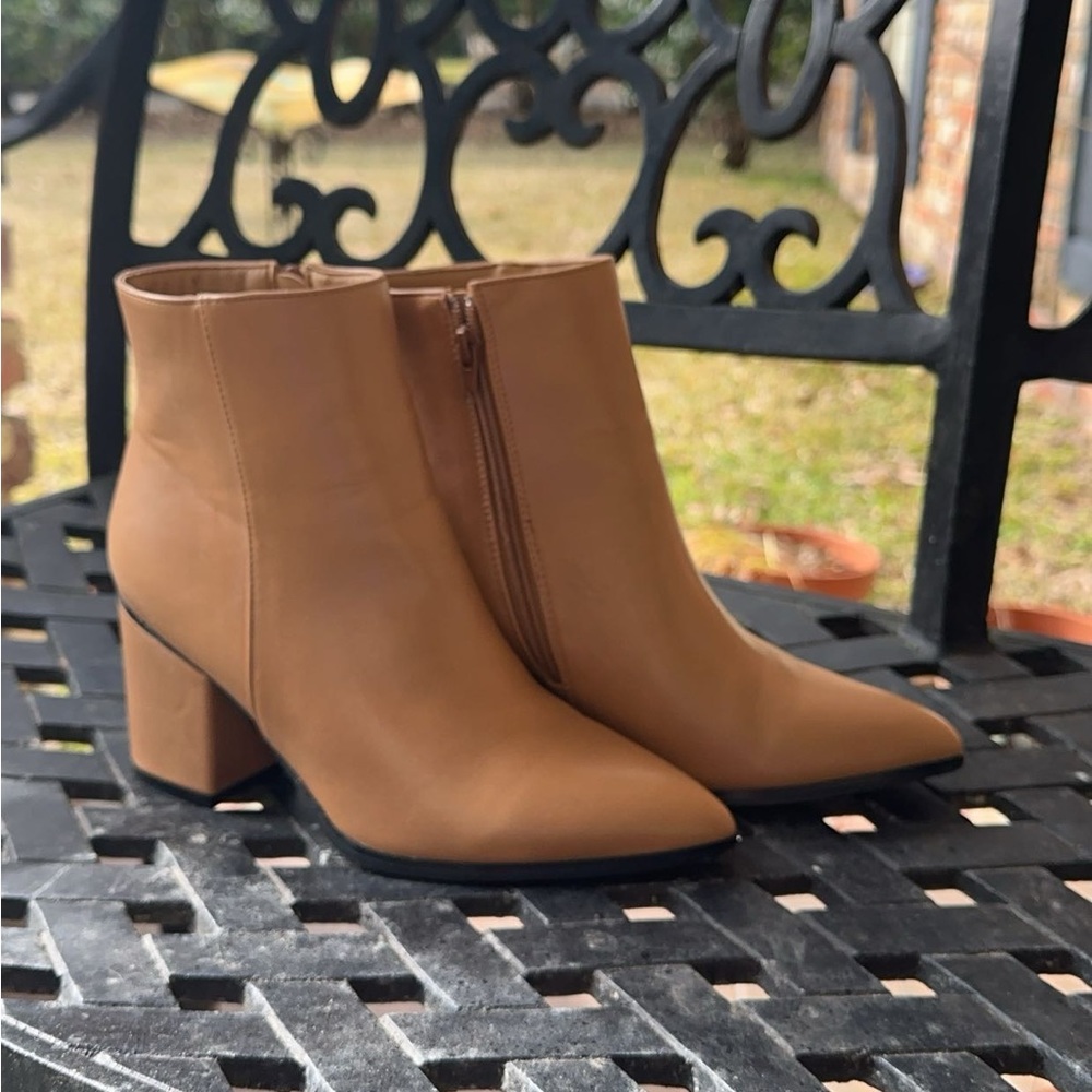ShuShop VILMA Tan Booties—Size 7 - Picture 11 of 12